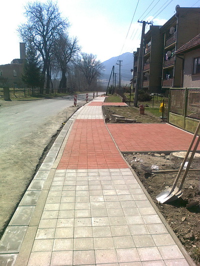 Rekonštrukcia chodníka I.etapa v obci Beňadiková